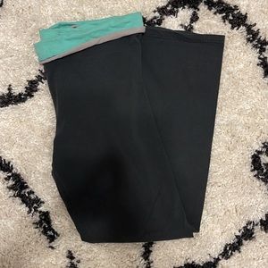 Navy yoga pants